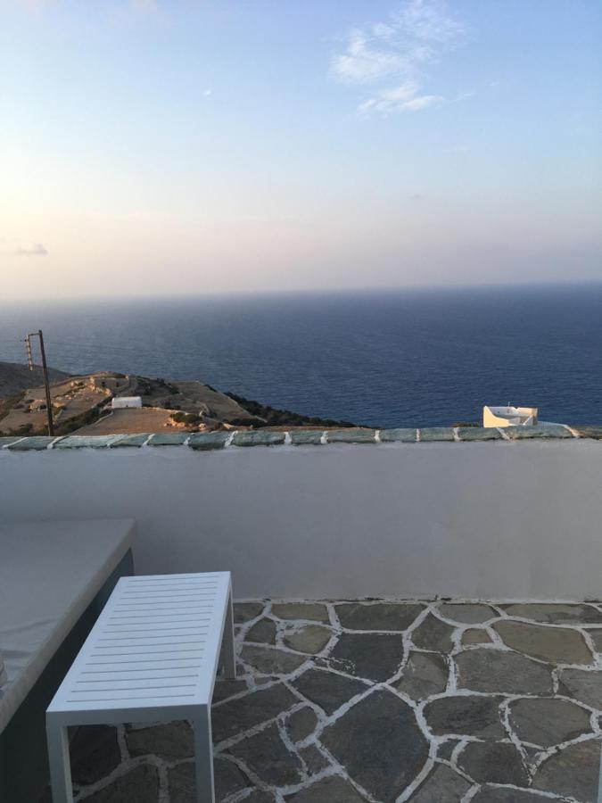 Kifines Suites Folegandros Town ภายนอก รูปภาพ
