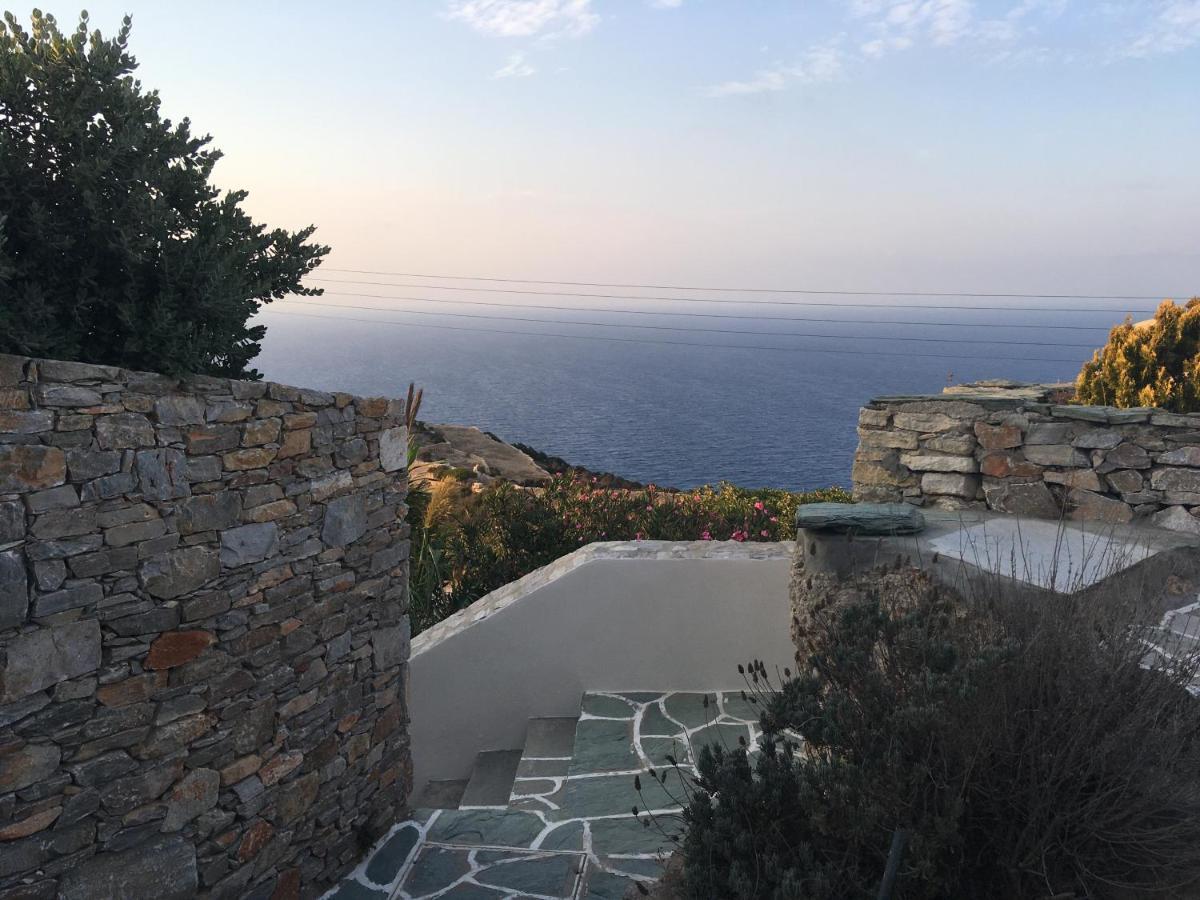 Kifines Suites Folegandros Town ภายนอก รูปภาพ