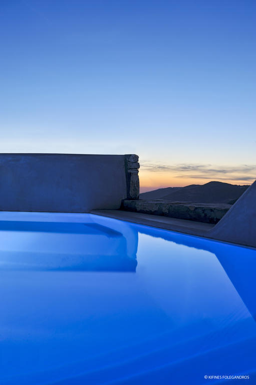 Kifines Suites Folegandros Town ภายนอก รูปภาพ