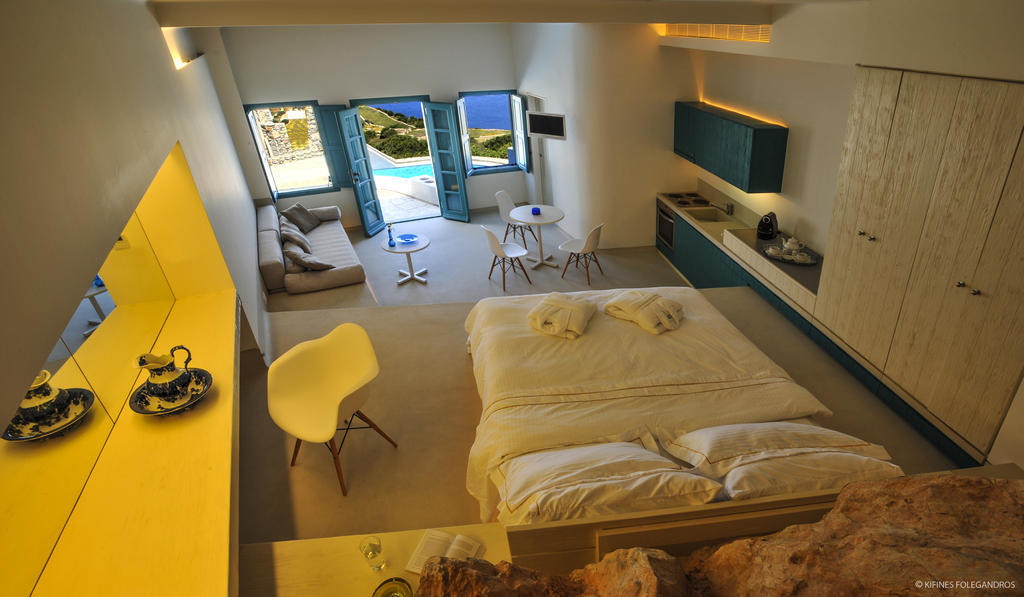 Kifines Suites Folegandros Town ภายนอก รูปภาพ